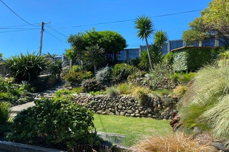 Photo of property in 30 Martin Road, Paraparaumu Beach, Paraparaumu, 5032