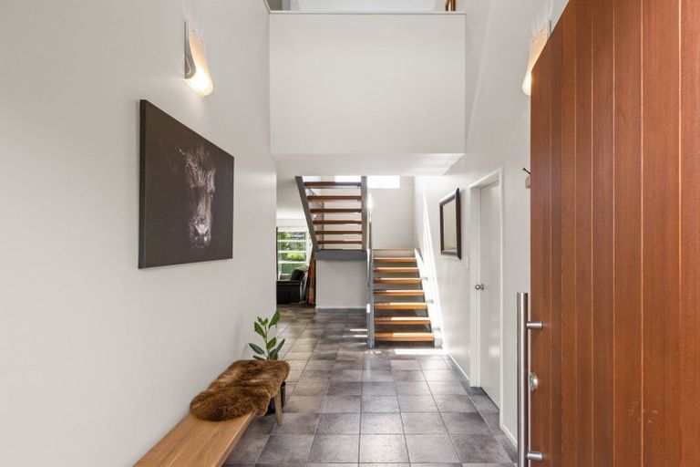 Photo of property in 52 Rochfort Road, Havelock North, 4130