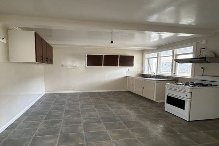 Photo of property in 140 Hanson Street, Newtown, Wellington, 6021