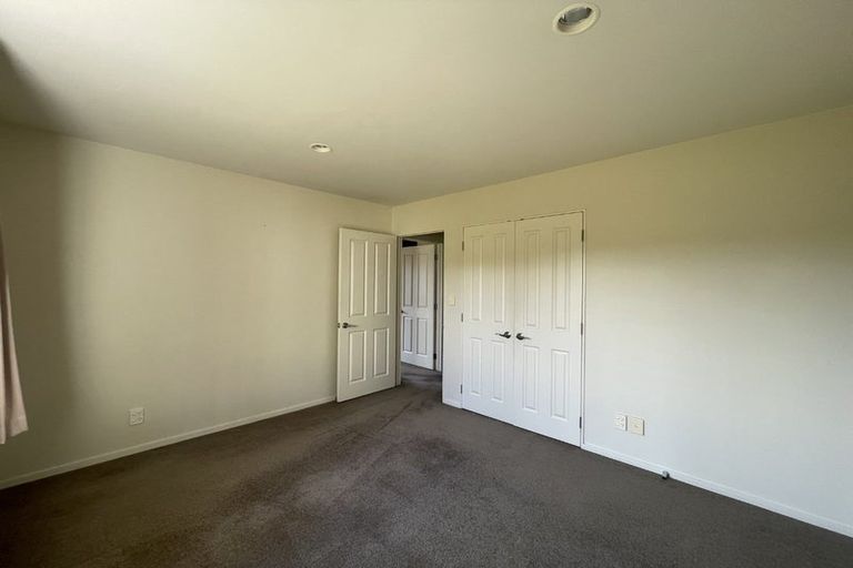 Photo of property in 83 Te Wharau Drive, Greenhithe, Auckland, 0632