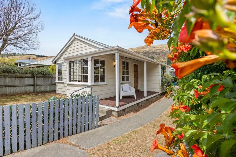 Photo of property in 1/8 Duncan Street, Sumner, Christchurch, 8081