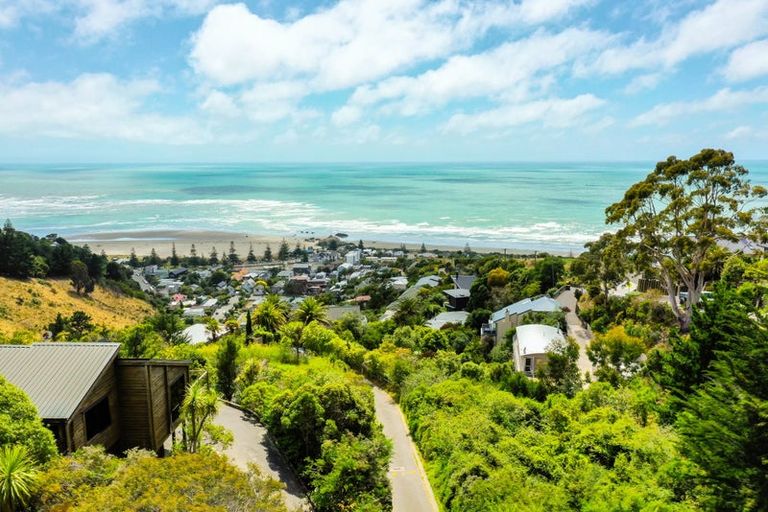 Photo of property in 8 De Thier Lane, Richmond Hill, Christchurch, 8081