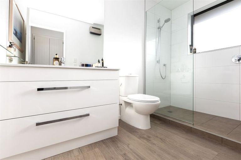 Photo of property in 1/31a Lansbury Avenue, Strowan, Christchurch, 8052