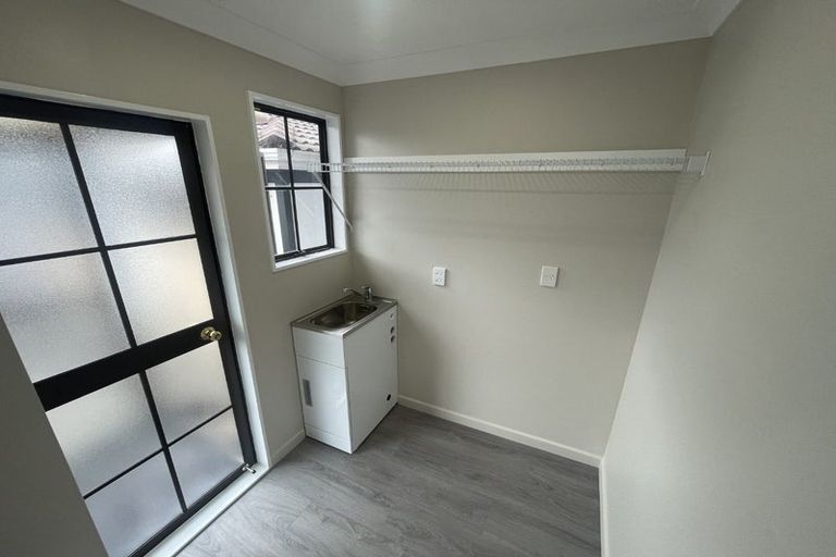 Photo of property in 1/3 Islington Street, Trentham, Upper Hutt, 5018