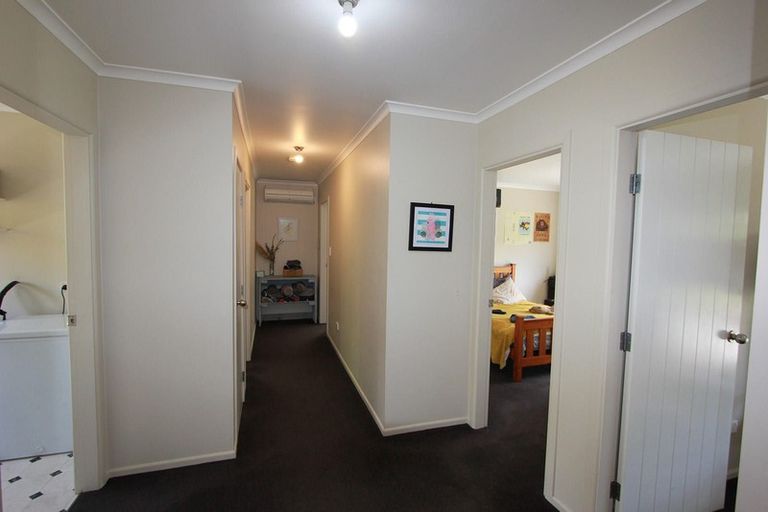 Photo of property in 2 Bidston Street, Outram, 9019