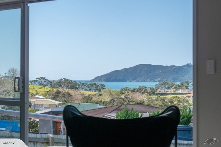 Photo of property in 7 Frangipani Street, Cable Bay, 0420