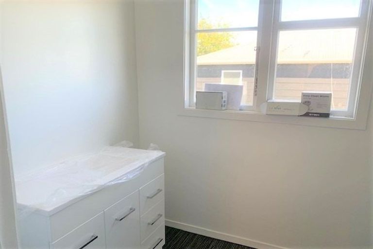 Photo of property in 14 Jenks Street, Foxton, 4814