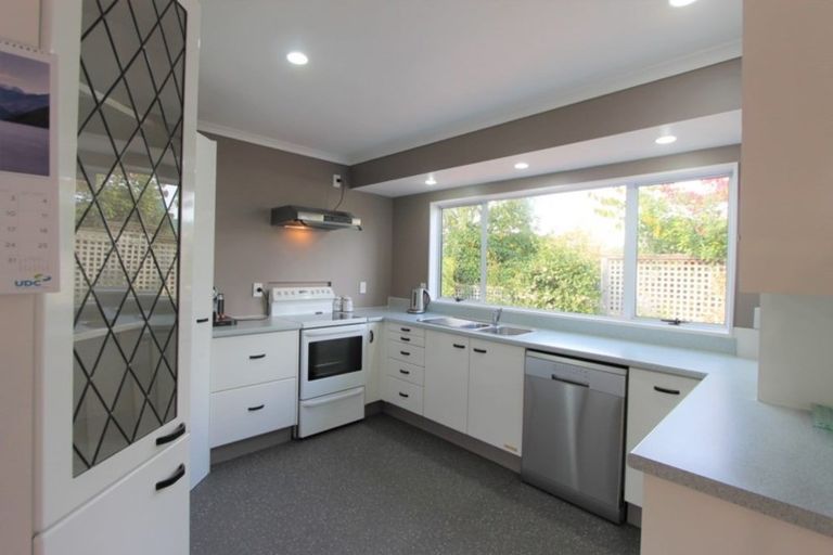 Photo of property in 15 Robinson Terrace, Rangatira Park, Taupo, 3330