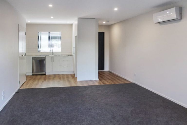 Photo of property in 8/306 Worcester Street, Linwood, Christchurch, 8011