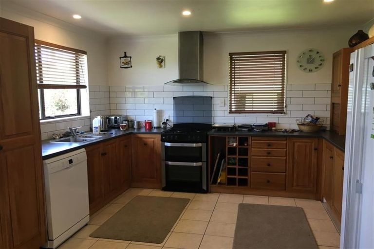 Photo of property in 10 The Mainsail, Whitby, Porirua, 5024