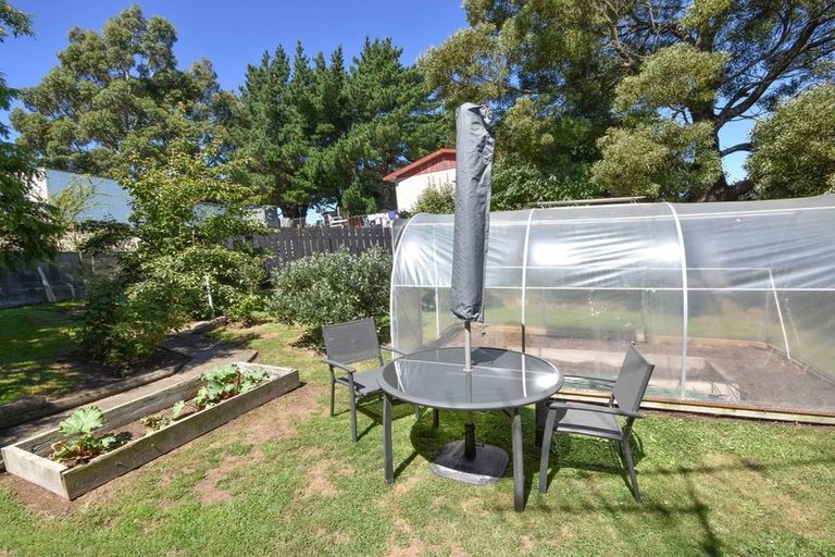 Photo of property in 72 Campbells Road, Pine Hill, Dunedin, 9010