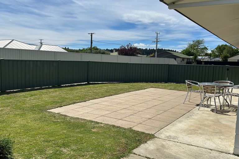 Photo of property in 2/14 Bantry Street, Alexandra, 9320