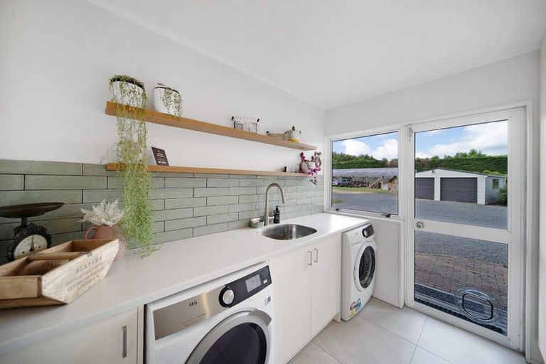Photo of property in 68 Manuwai Lane, Karaka, Drury, 2578