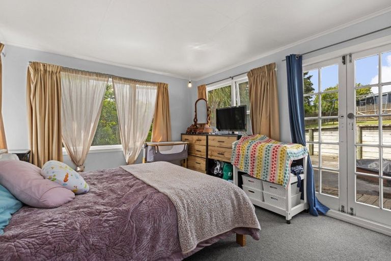 Photo of property in 69 Lorenzen Bay Road, Raglan, 3225