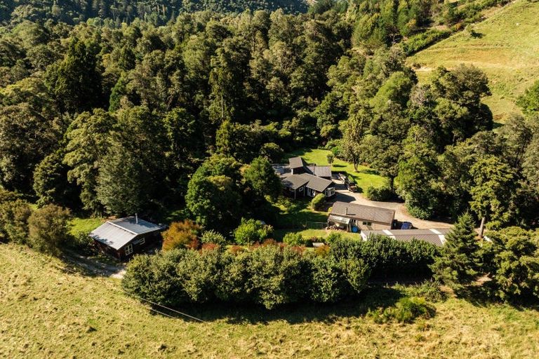 Photo of property in 2155 Motueka Valley Highway, Ngatimoti, Motueka, 7196
