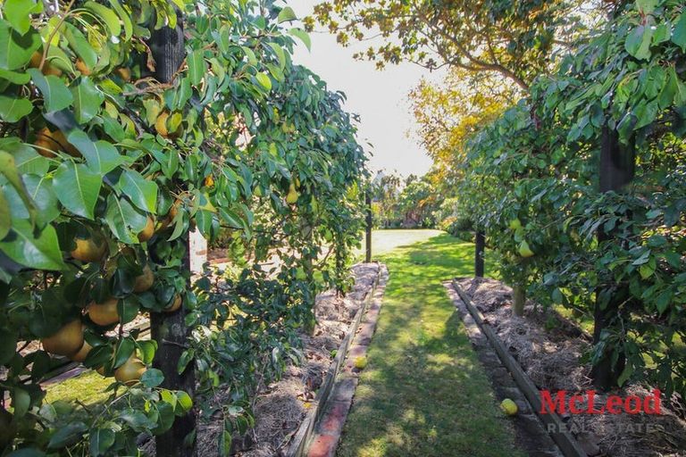 Photo of property in 33 Creek Road, Allenton, Ashburton, 7700