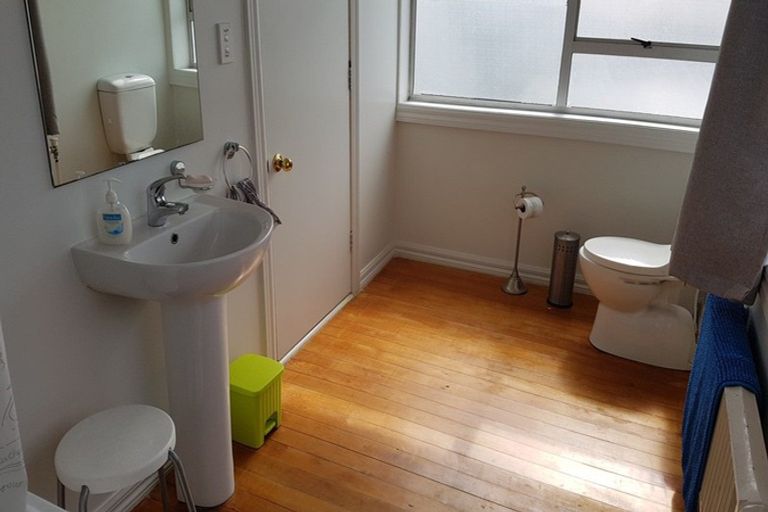 Photo of property in 76 Sale Street, Hokitika, 7810