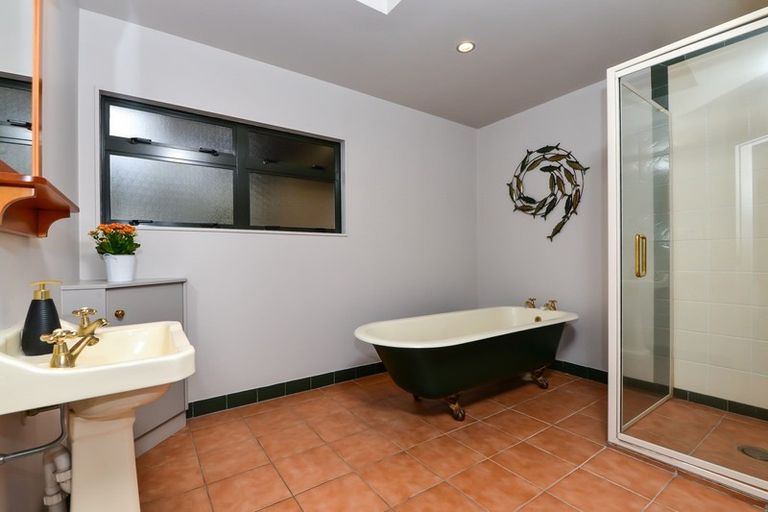 Photo of property in 23 Church Road, Pukete, Hamilton, 3200