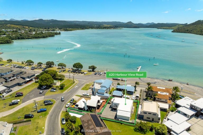 Photo of property in 620 Harbour View Road, Whangamata, 3620