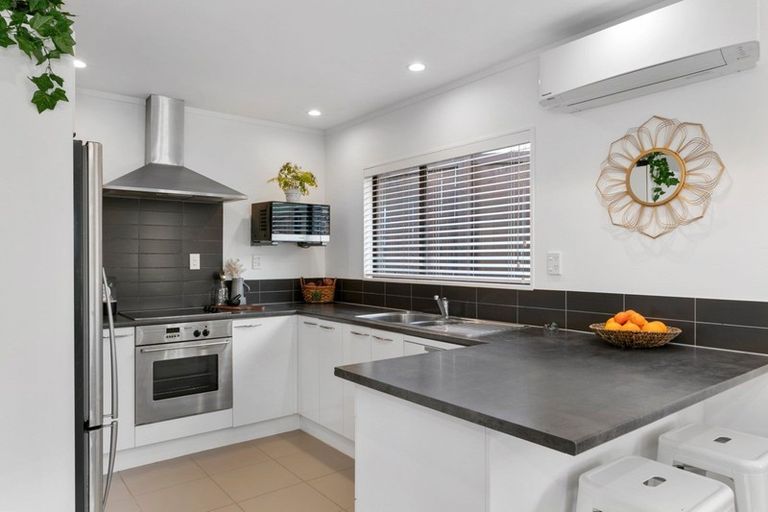 Photo of property in 22 Snowden Street, Ohauiti, Tauranga, 3112