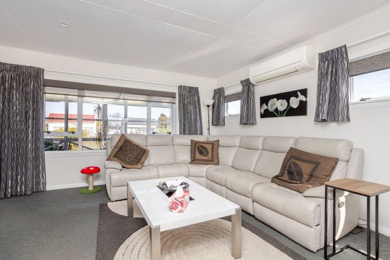 Photo of property in 41 Trafalgar Street, Dannevirke, 4930