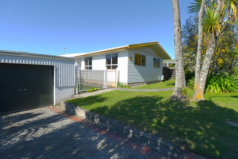 Photo of property in 4 Carvel Lane, Whitby, Porirua, 5024