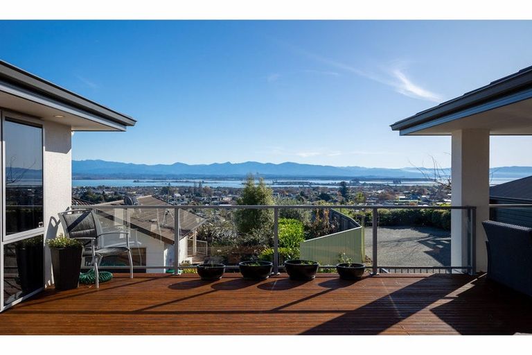 Photo of property in 9 Berkshire Place, Stoke, Nelson, 7011