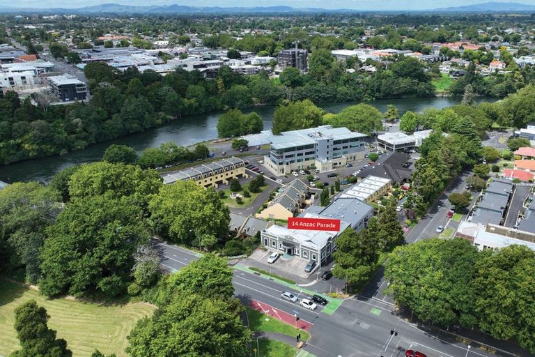 Photo of property in 14 Anzac Parade, Hamilton Central, Hamilton, 3204