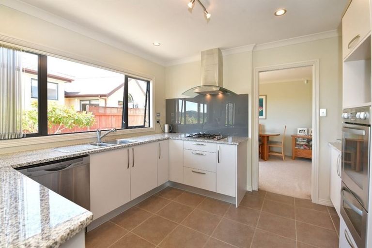 Photo of property in 8 Archer Rayner Place, Greenhithe, Auckland, 0632
