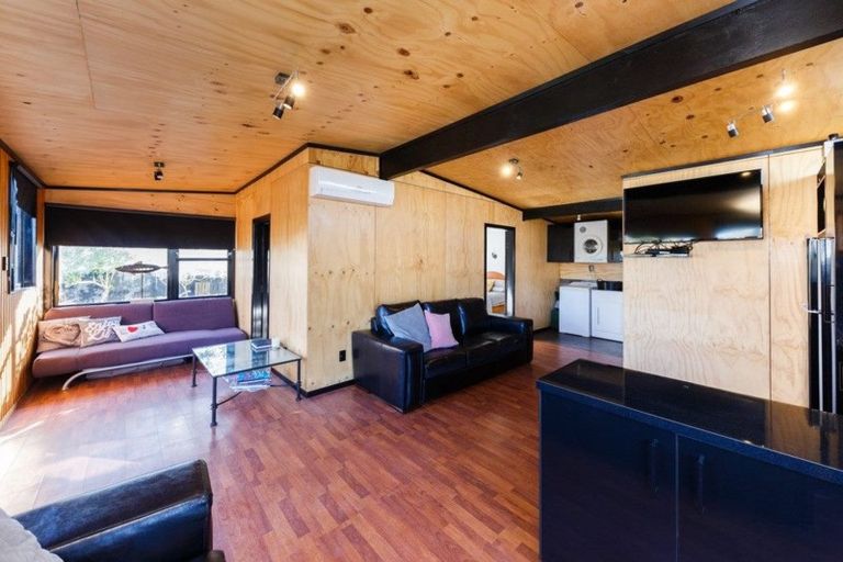 Photo of property in 13 Mack Street, Foxton Beach, Foxton, 4815