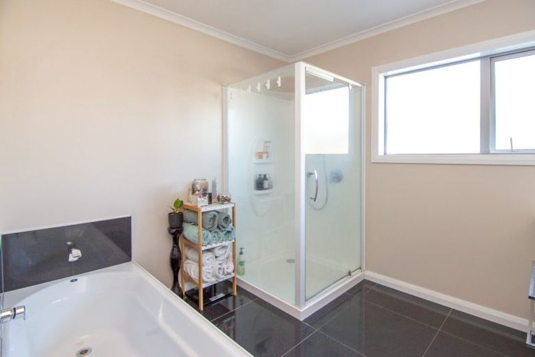 Photo of property in 18 Millbrook Place, Ashhurst, 4810