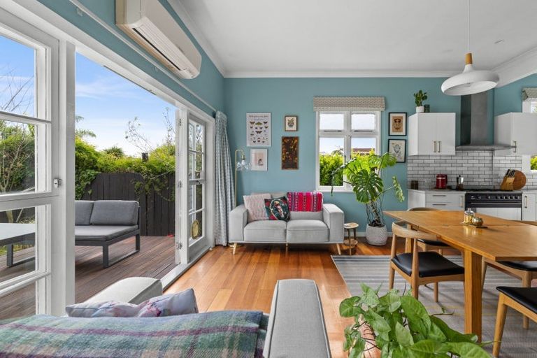 Photo of property in 185 Georges Drive, Napier South, Napier, 4110