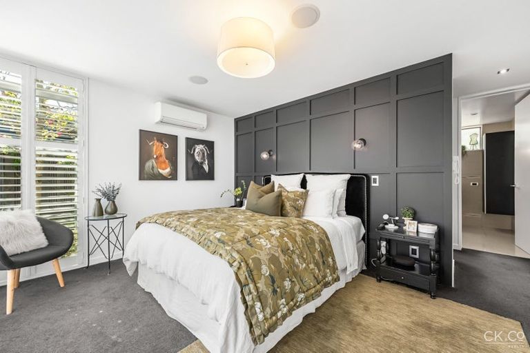 Photo of property in 11 Parkwood Grove, Trentham, Upper Hutt, 5018