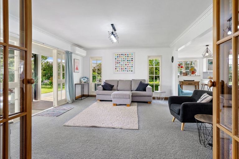 Photo of property in 16 Cowley Drive, Leamington, Cambridge, 3432