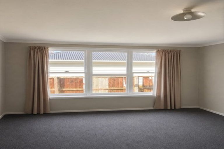 Photo of property in 6 Hanrahan Street, Upper Riccarton, Christchurch, 8041