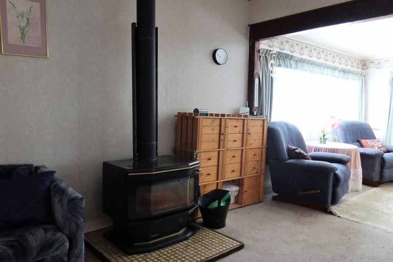 Photo of property in 6 Hospital Road, Te Kopuru, 0371