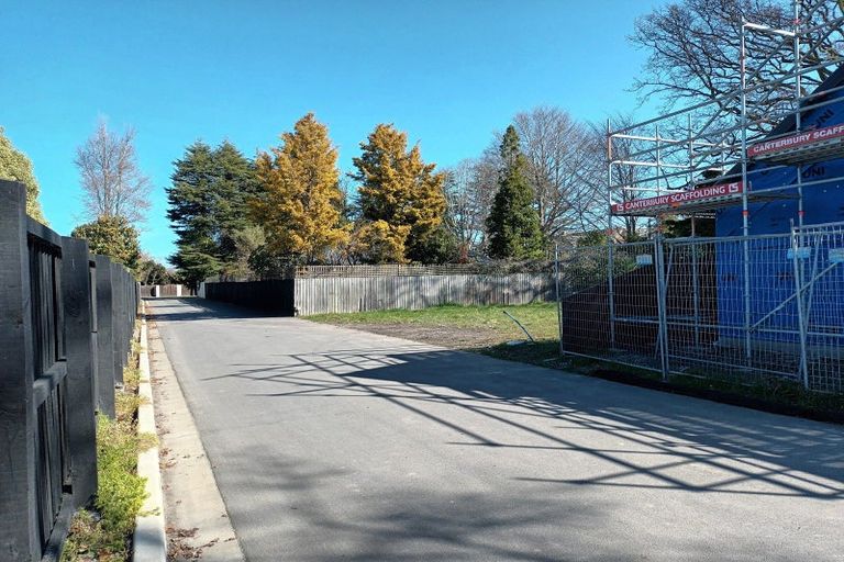 Photo of property in 3 Styxspring Lane, Harewood, Christchurch, 8051