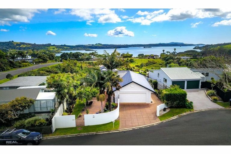 Photo of property in 2 Tasman Place, Kerikeri, 0230