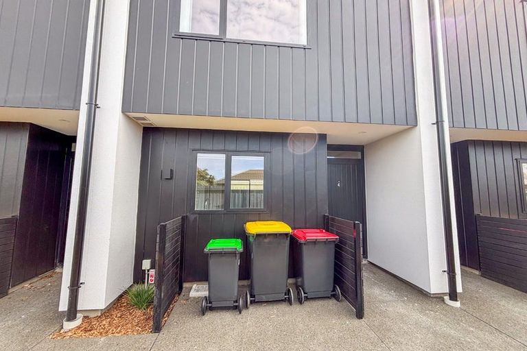 Photo of property in 310 Wairakei Road, Bryndwr, Christchurch, 8053