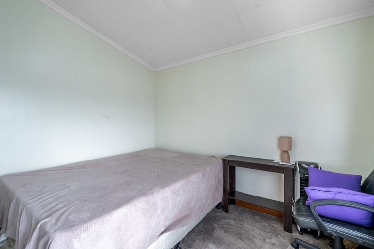 Photo of property in 159 Princes Street, Strathern, Invercargill, 9812