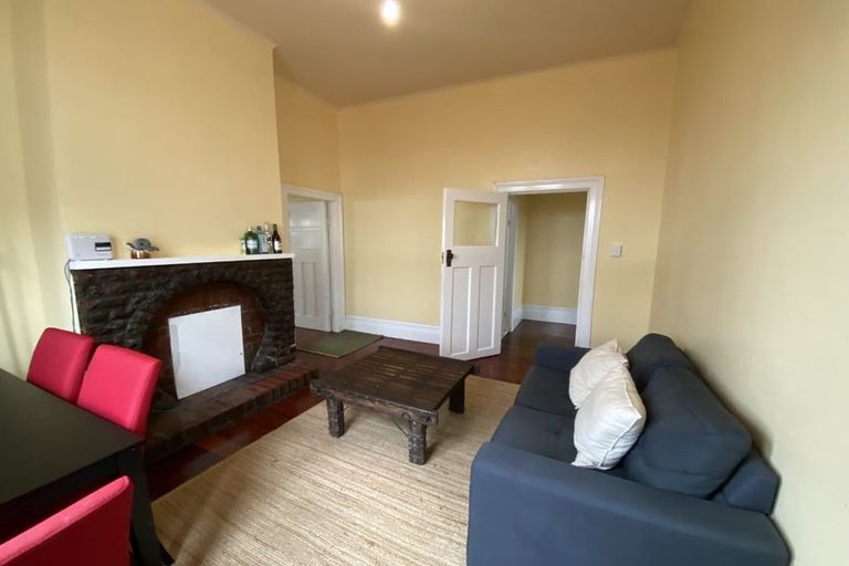 Photo of property in 13c Lawrence Street, Newtown, Wellington, 6021