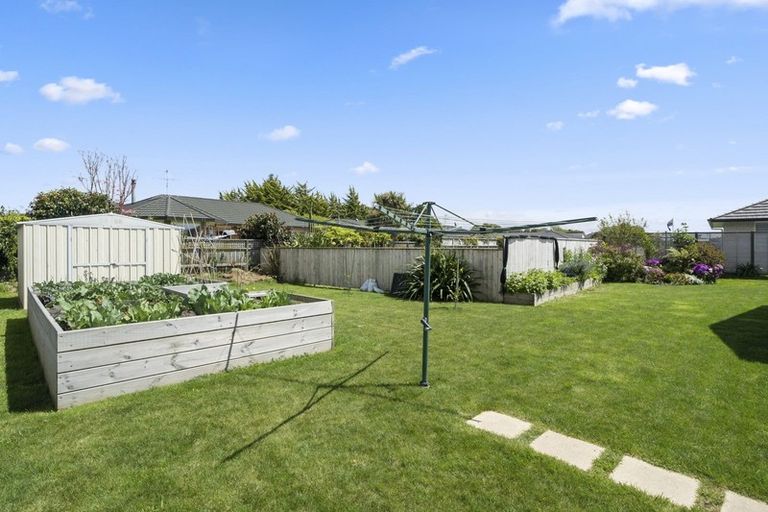 Photo of property in 31 Waipunahau Road, Waikanae, 5036