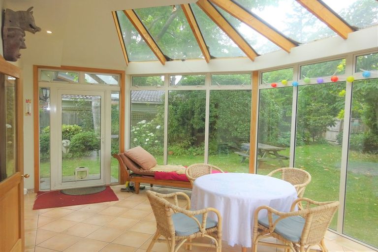 Photo of property in 39 Kirkwood Avenue, Upper Riccarton, Christchurch, 8041