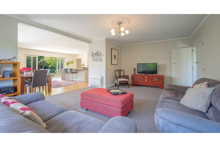 Photo of property in 182 Ilam Road, Ilam, Christchurch, 8041