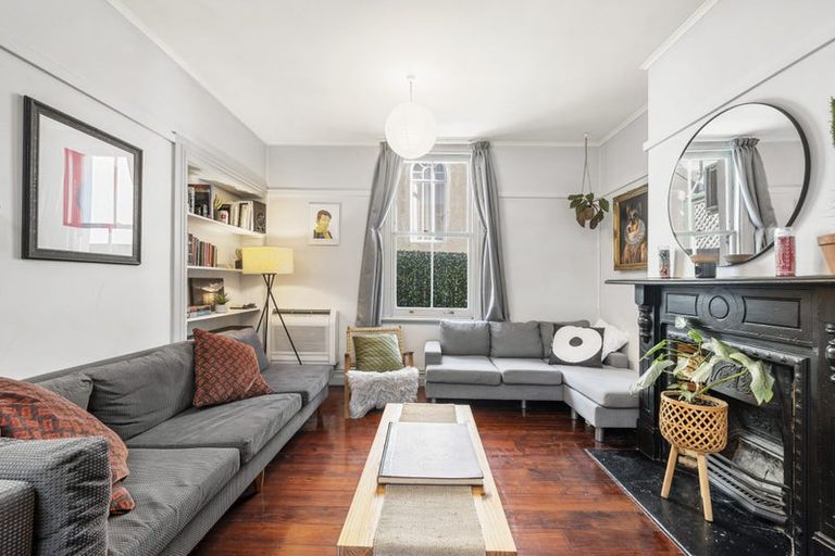 Photo of property in 357 Adelaide Road, Newtown, Wellington, 6021