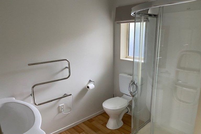 Photo of property in 2/162 Wainoni Road, Avondale, Christchurch, 8061