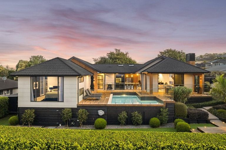 Photo of property in 328 Upper Queen Street, Pukekohe, 2120