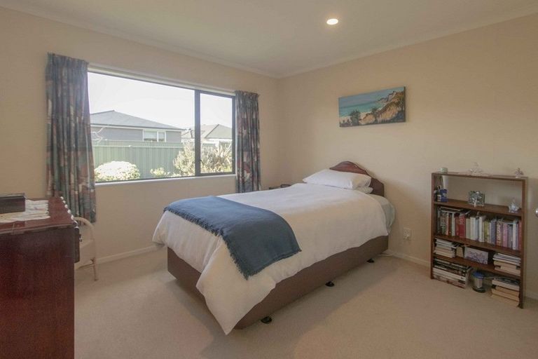 Photo of property in 7 Thode Place, Greenmeadows, Napier, 4112