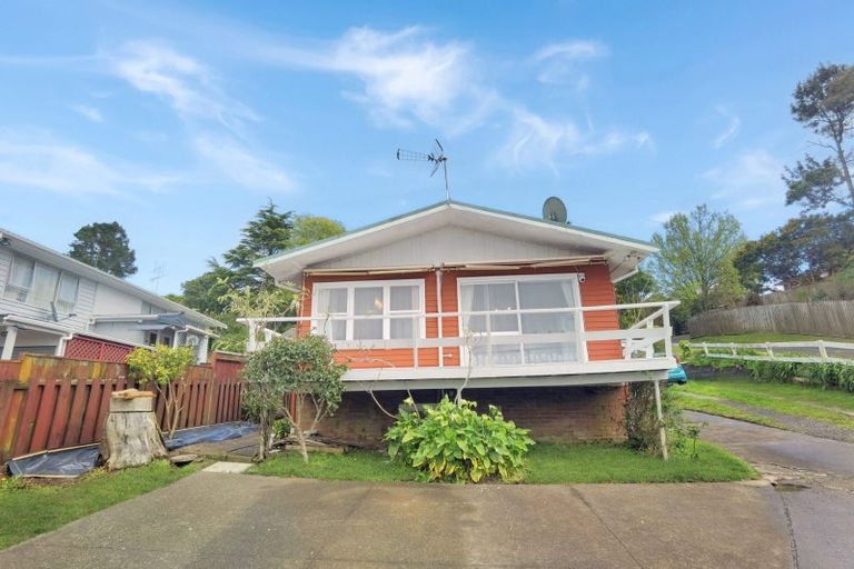 Photo of property in 46 Ayton Drive, Totara Vale, Auckland, 0629