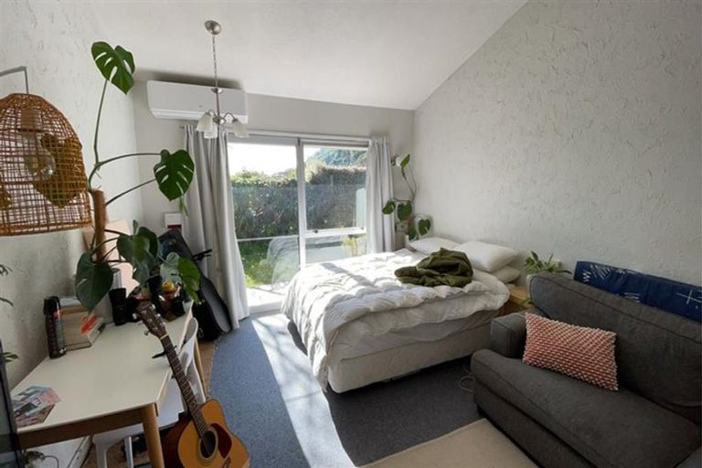 Photo of property in 4k Rutland Street, Picton, 7220